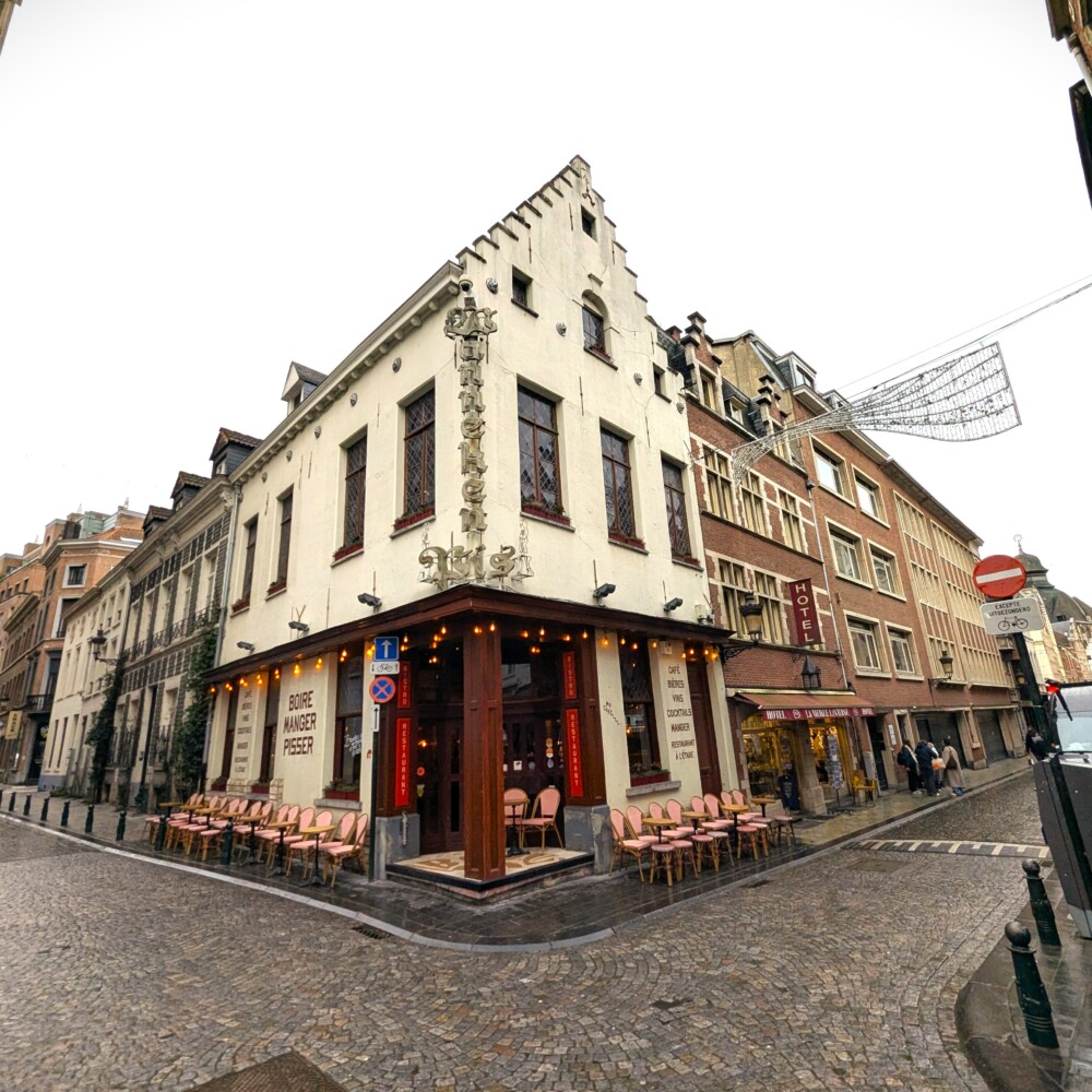 Corner house from 17th century has remained the same until today.