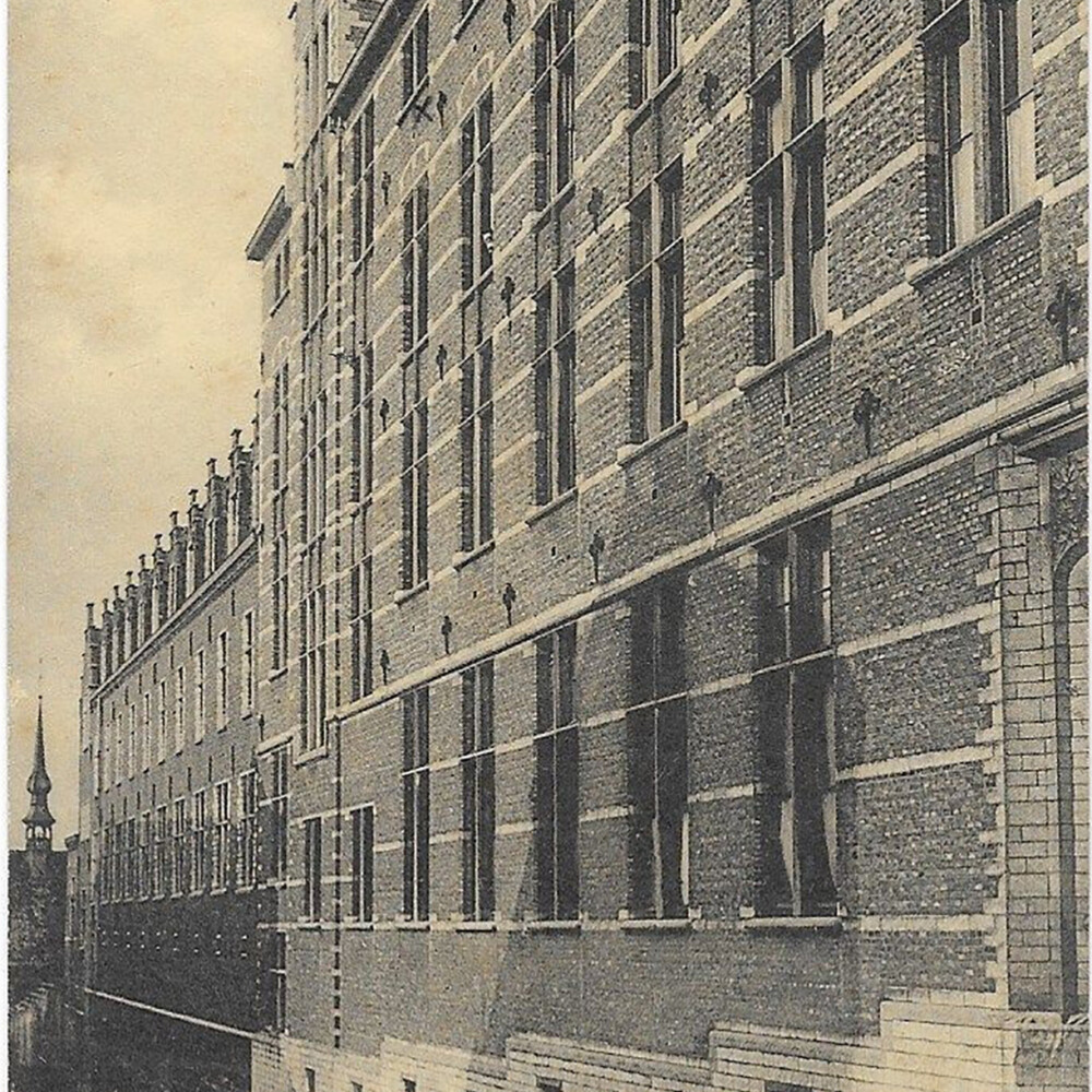 Unknown. (1880s?) "American College. Cor rue de Namur and Montagne des Carmélites, Louvain" Leuven: American College. (image)
